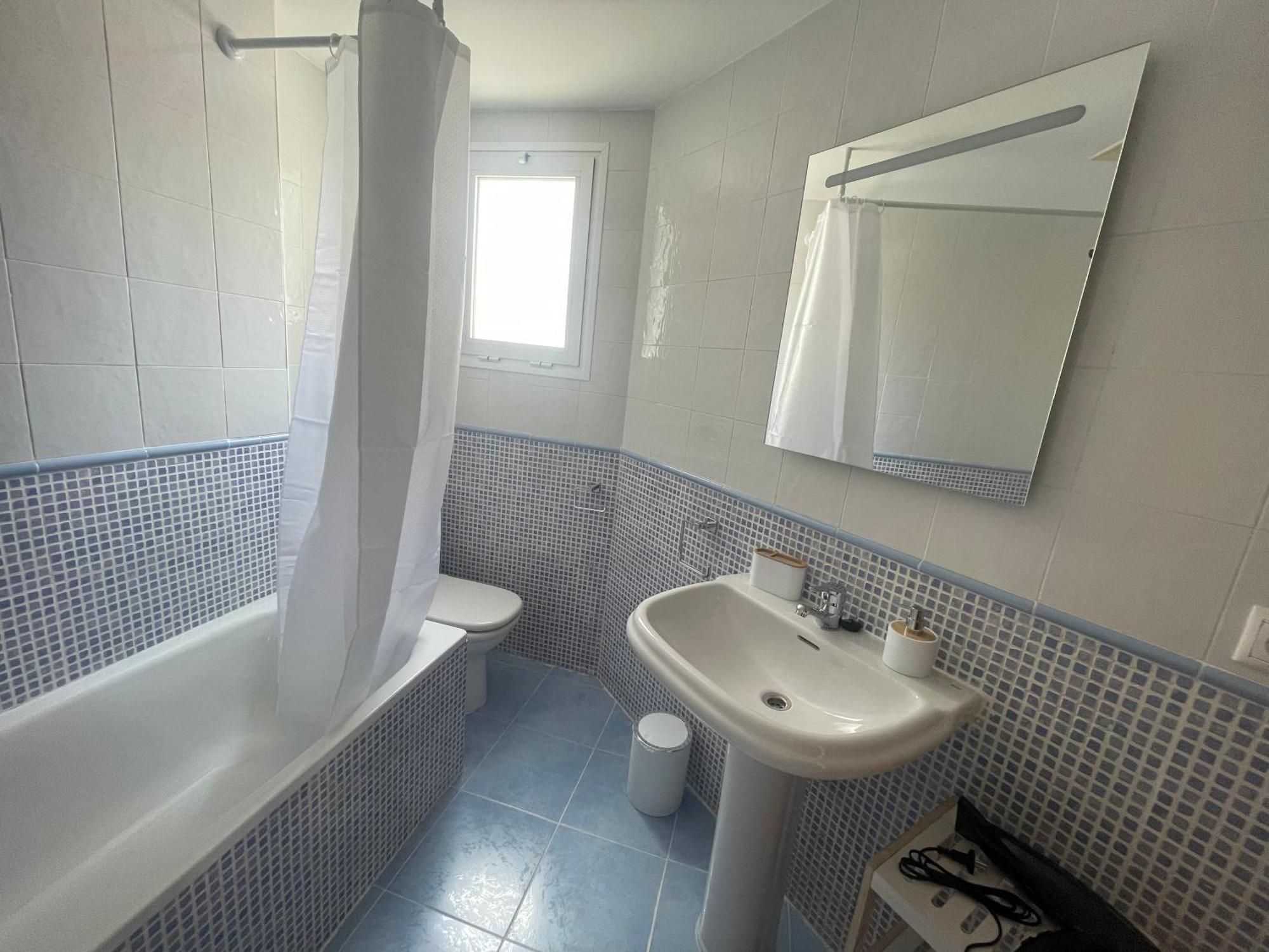 Llandells Mestral 10 Apartment *